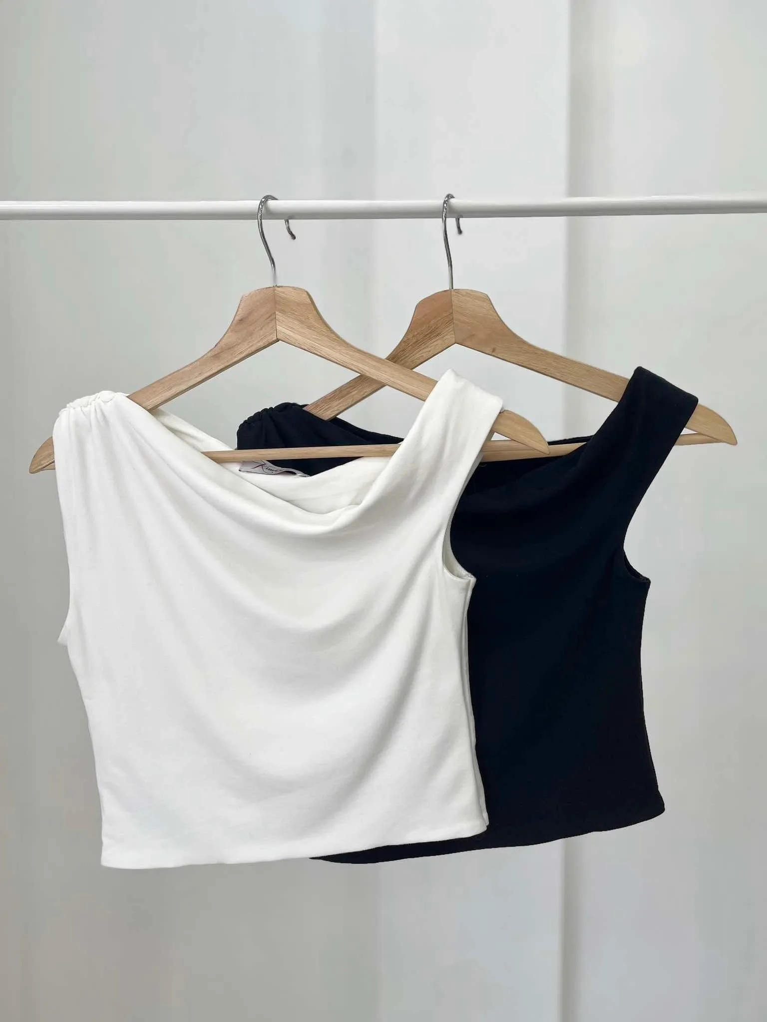 Suzzy Asymmetrical Top